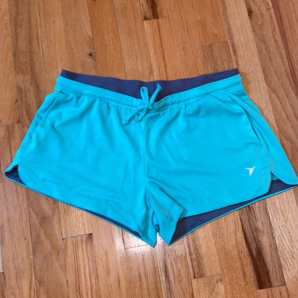 Old Navy go dry shorts